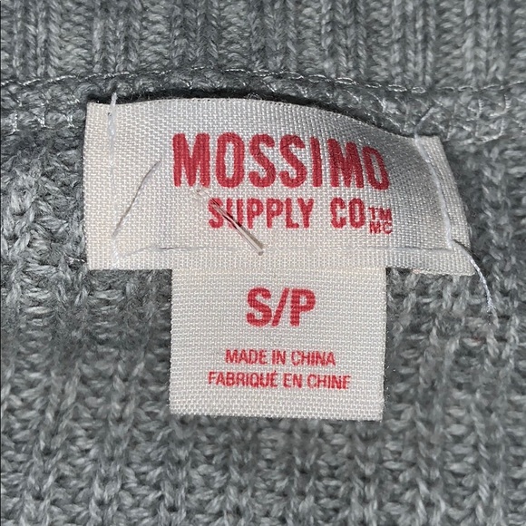 Gray sweater with lace sleeve floral pattern - Picture 5 of 6